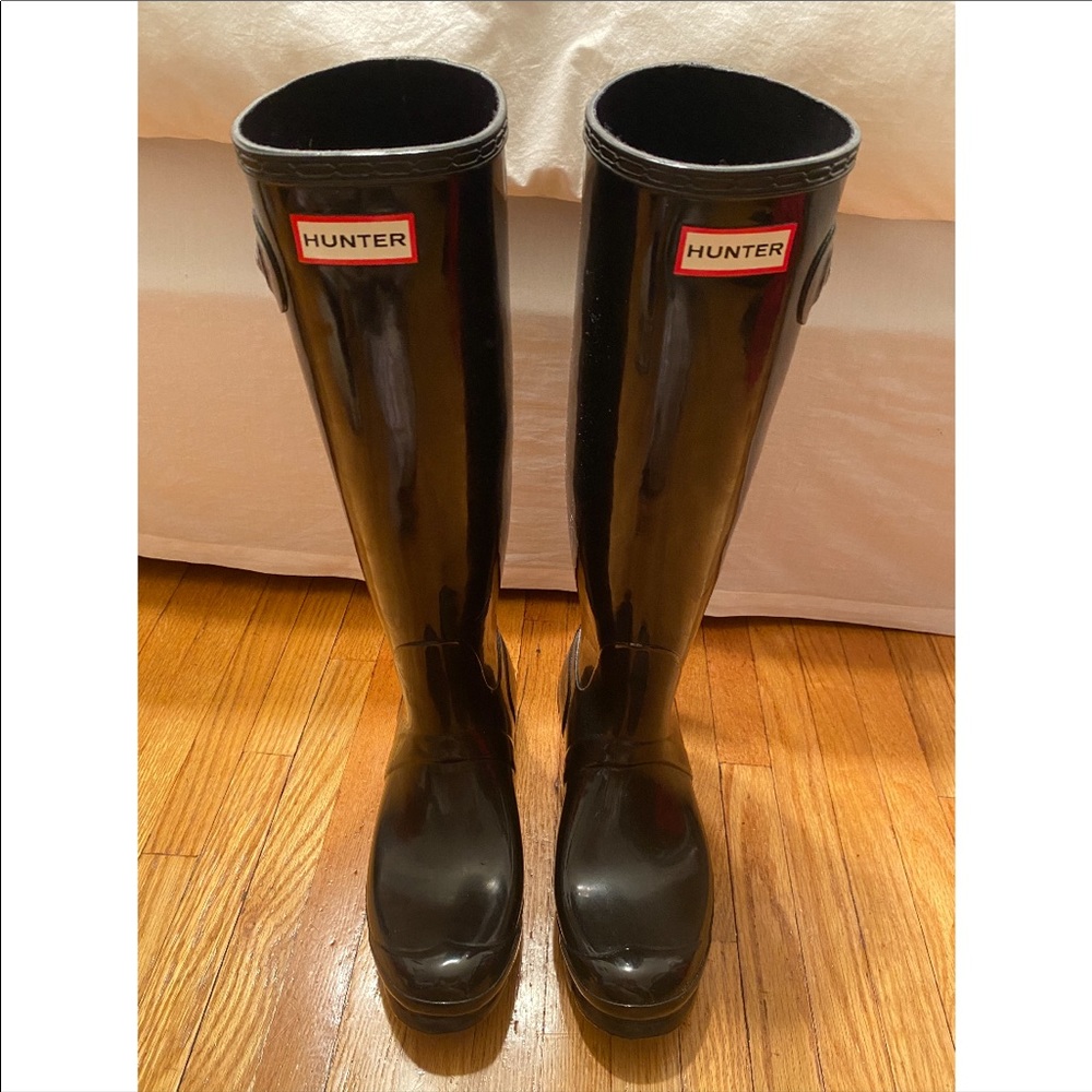 Hunter Women's Original Tall Gloss Rain Boots